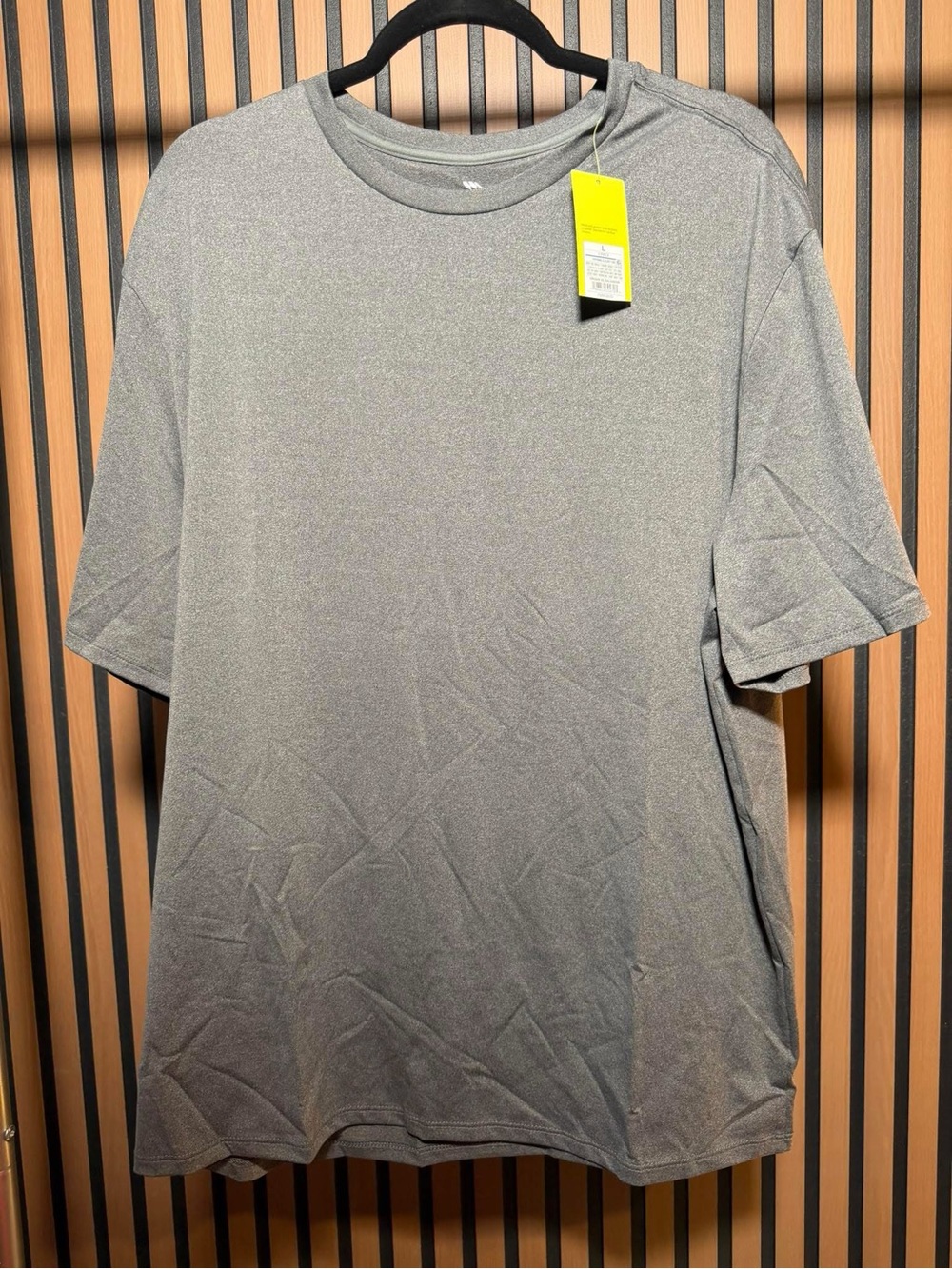 Men's All in‎ Motion Gray Crewneck Short Sleeve Shirt